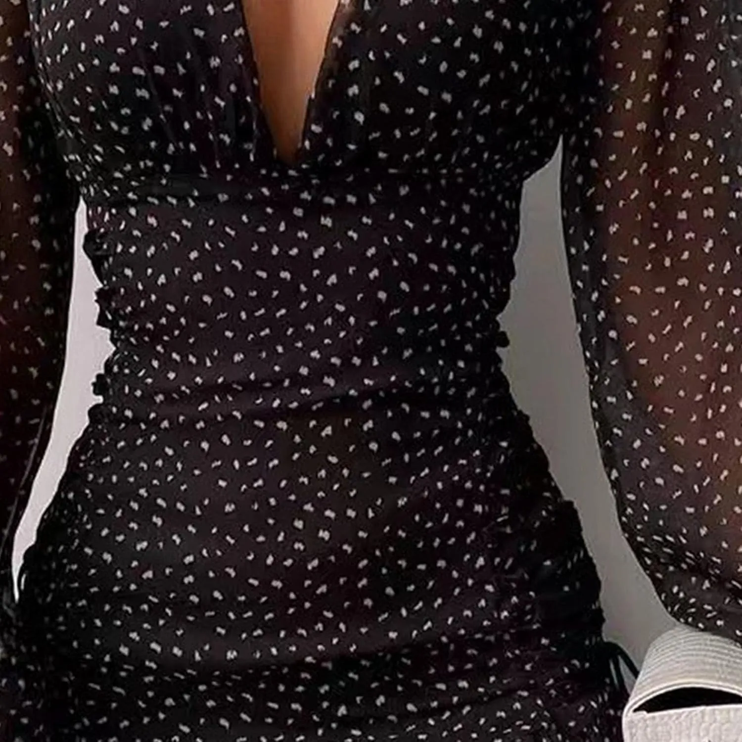 Womens Swiss Dot Pleated A Line Flowy Dresses 2024 Fall Long Sleeve V Neck Dress Loose Ruffle Cute Mini Short Dress