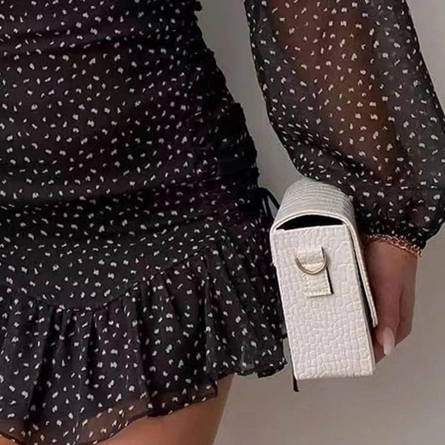 Womens Swiss Dot Pleated A Line Flowy Dresses 2024 Fall Long Sleeve V Neck Dress Loose Ruffle Cute Mini Short Dress