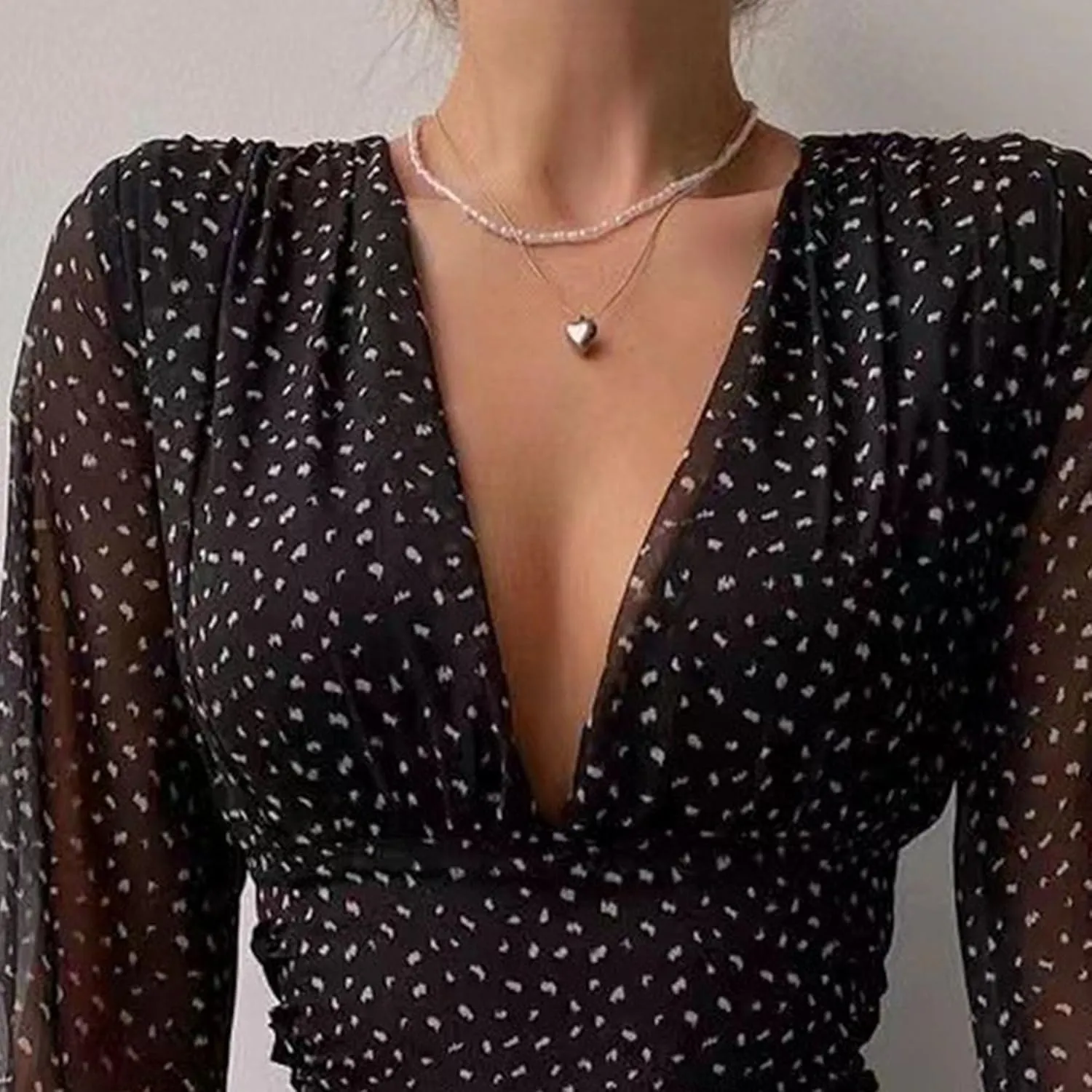 Womens Swiss Dot Pleated A Line Flowy Dresses 2024 Fall Long Sleeve V Neck Dress Loose Ruffle Cute Mini Short Dress